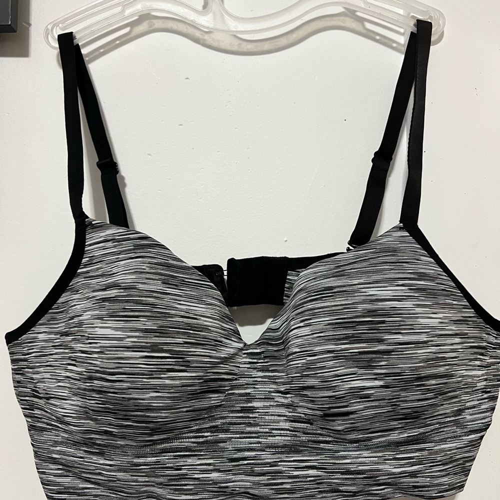 Black and Gray Women's Intimate Bra